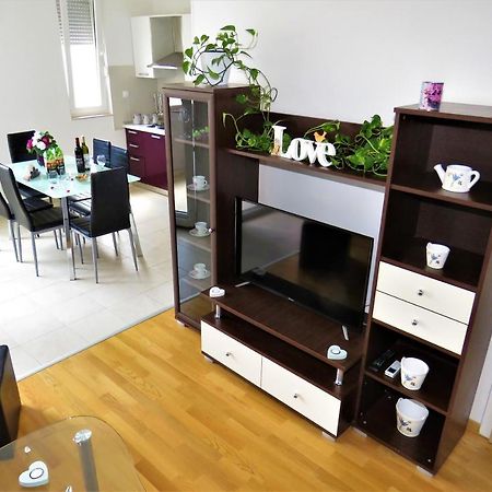 מאקרסקה Apartment West מראה חיצוני תמונה