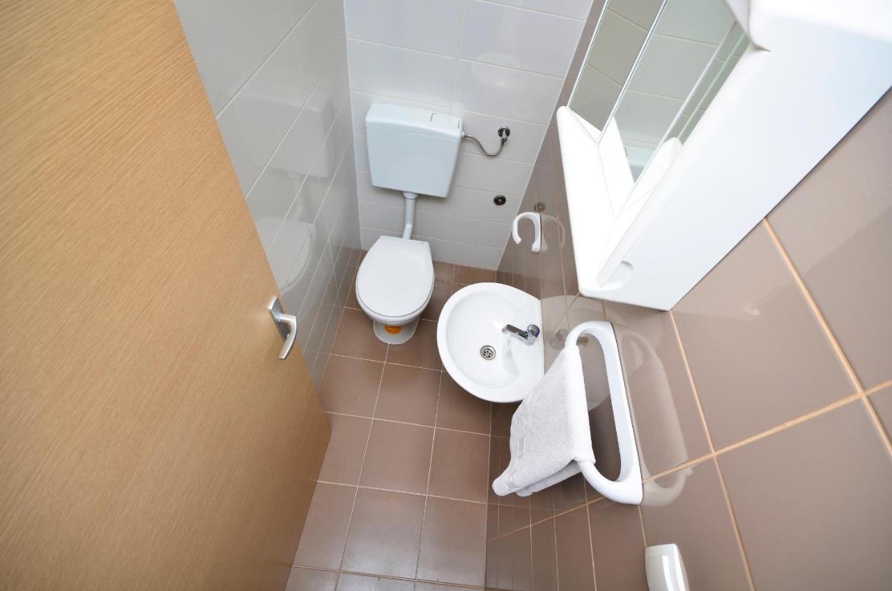 מאקרסקה Apartment West מראה חיצוני תמונה